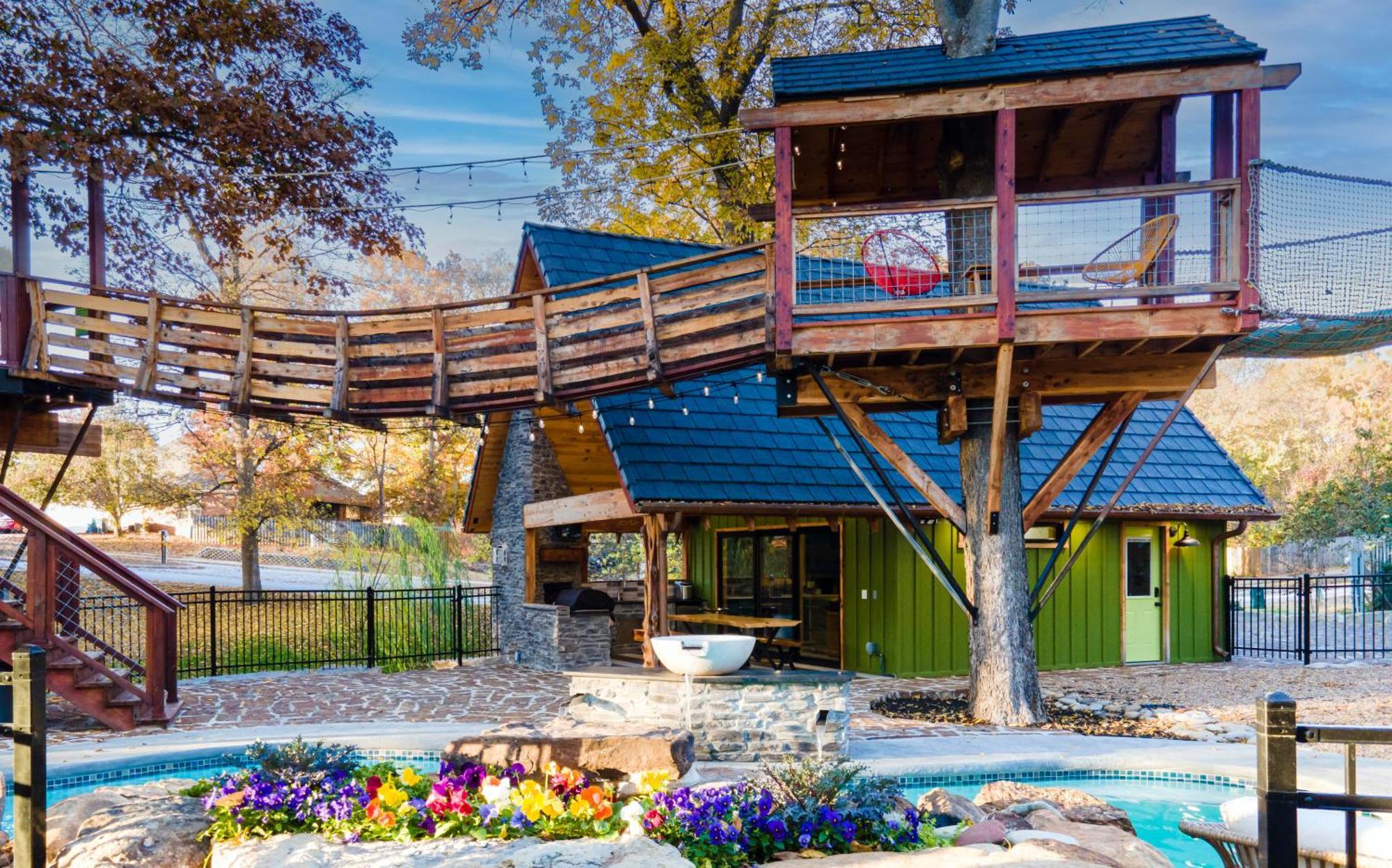 The Tree House In Bentonville Ngoại thất bức ảnh